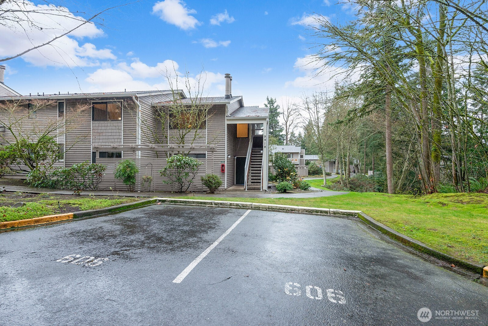 9919 NE 144th Lane, Kirkland, WA 98034