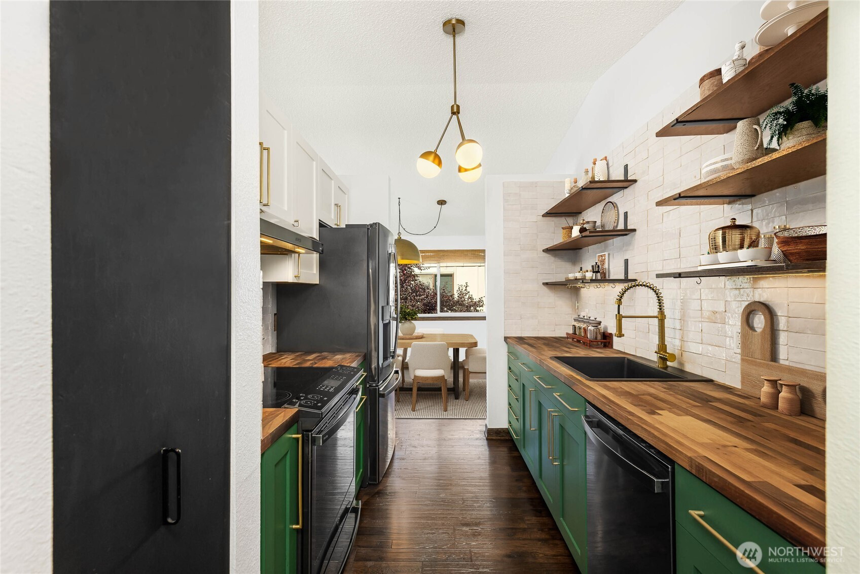 1235 SW 132nd Lane, Burien, WA 98146