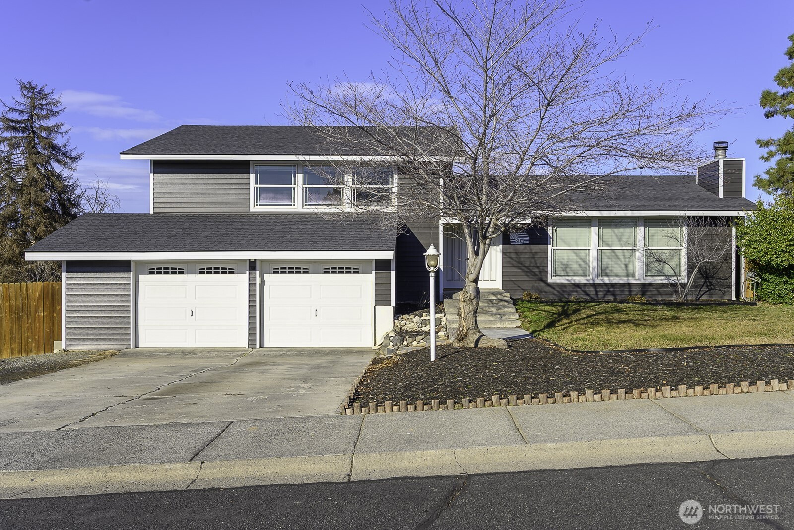 306 Belmont Avenue, Moses Lake, WA 98837