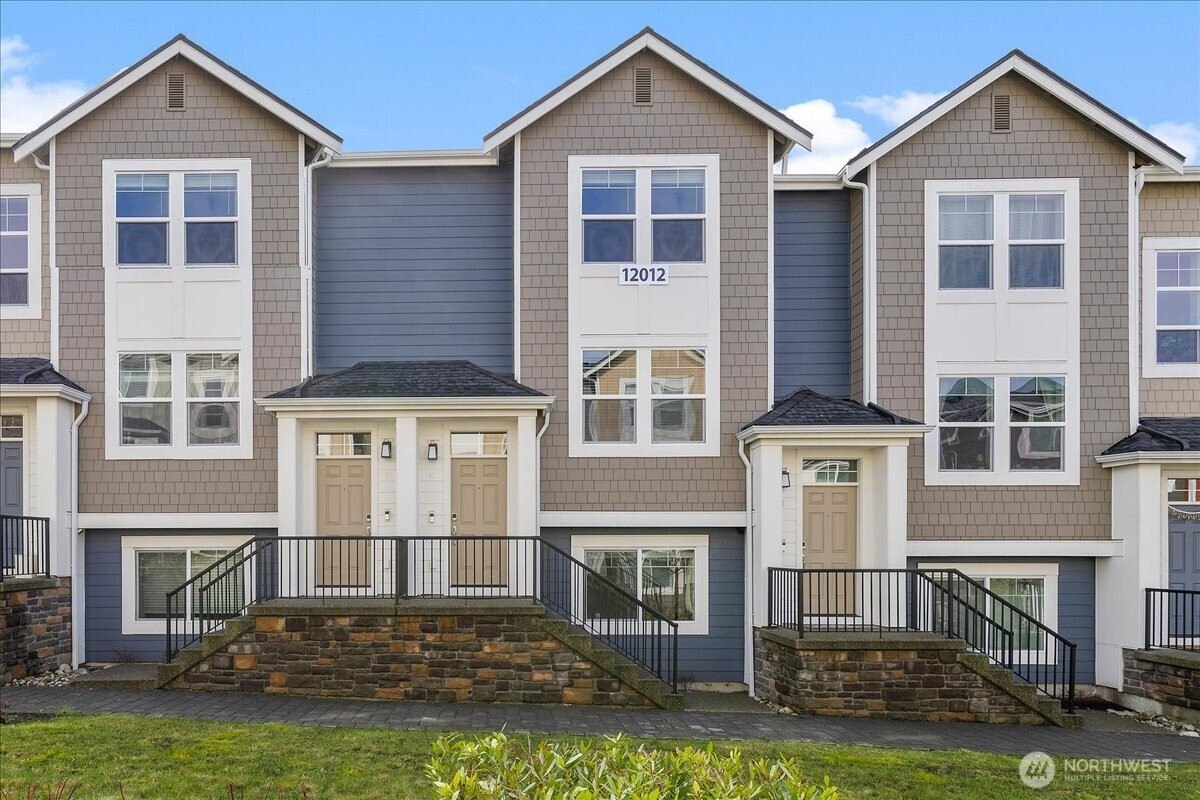 12012 NE 193rd Lane, Bothell, WA 98011