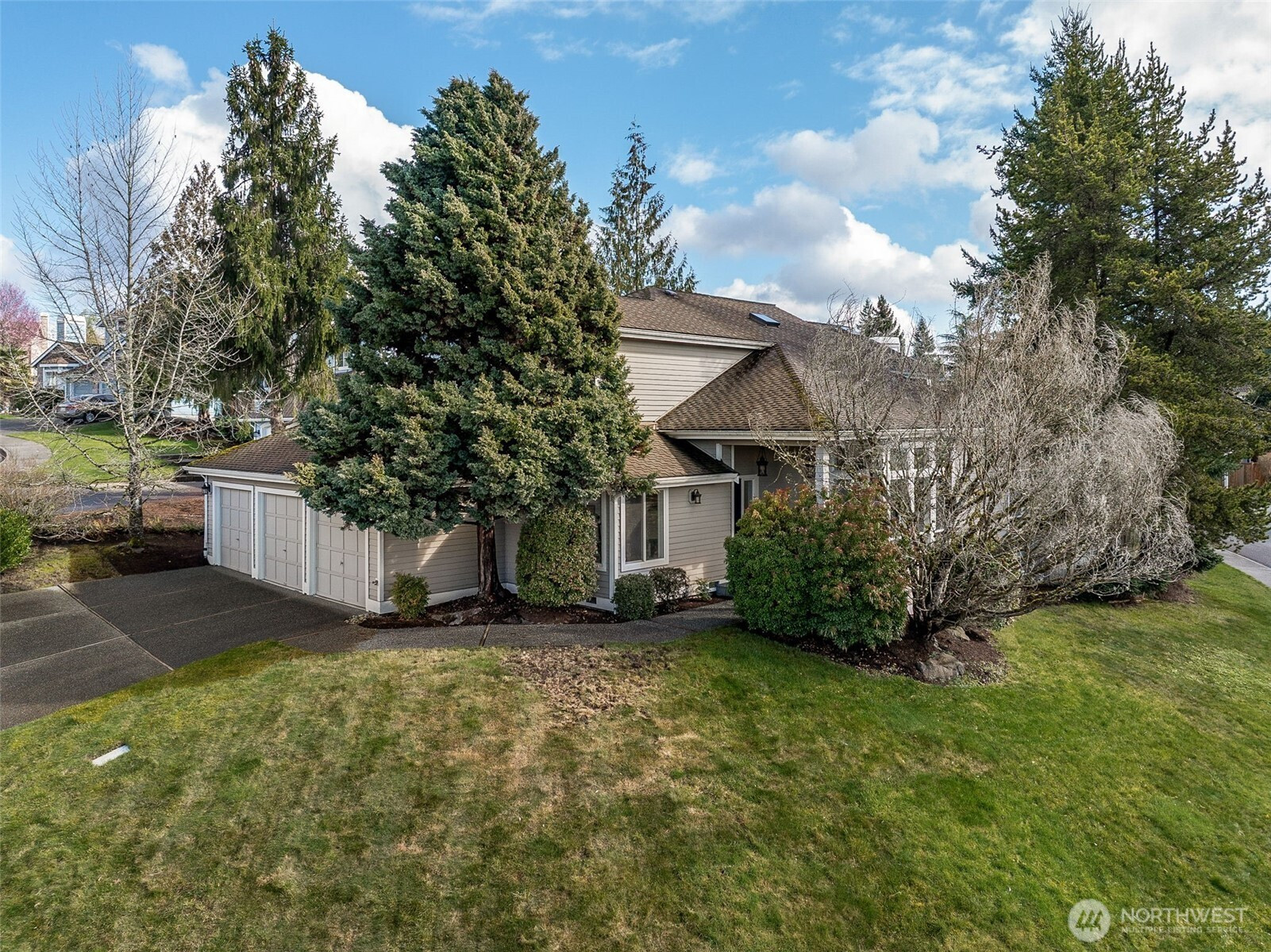 1704 Field Place NE, Renton, WA 98059