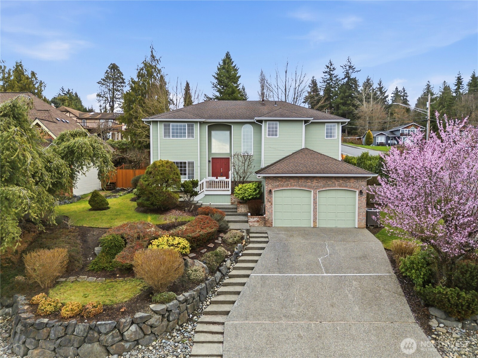 5207 69th Drive NE, Marysville, WA 98270