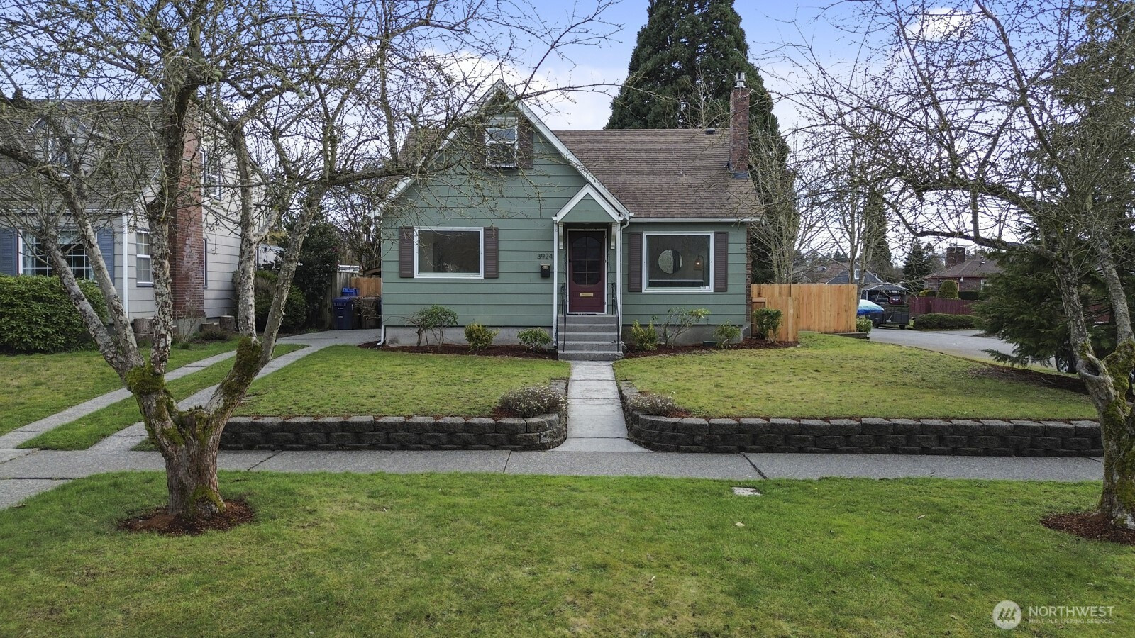 3924 N 12th Street, Tacoma, WA 98406