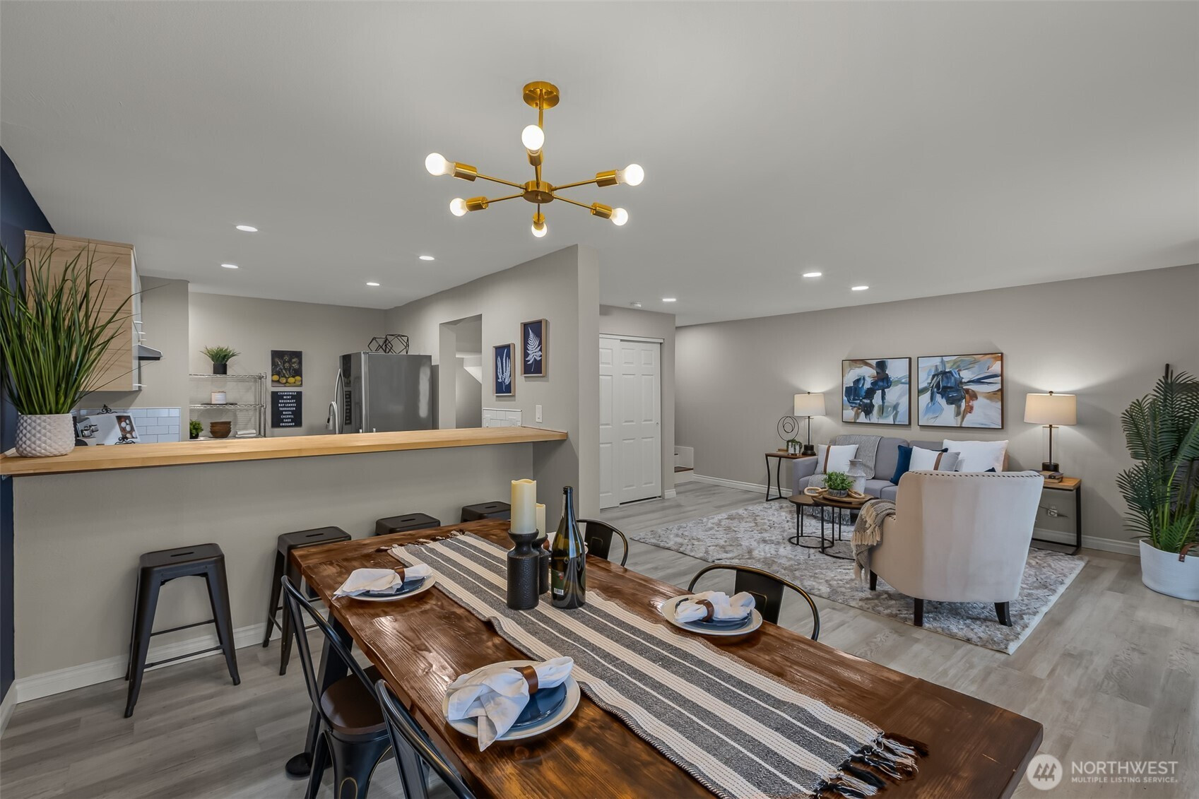 16820 6th Avenue W, Lynnwood, WA 98037