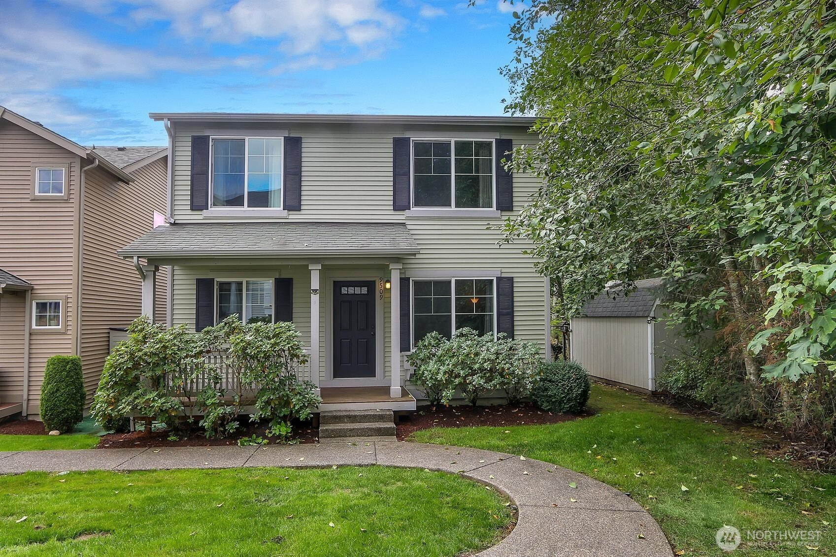 9509 Hancock Avenue SE, Snoqualmie, WA 98065