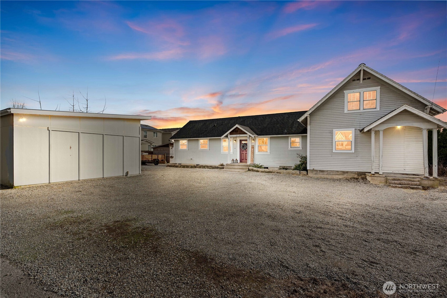 2710 16th Avenue NW, Puyallup, WA 98371