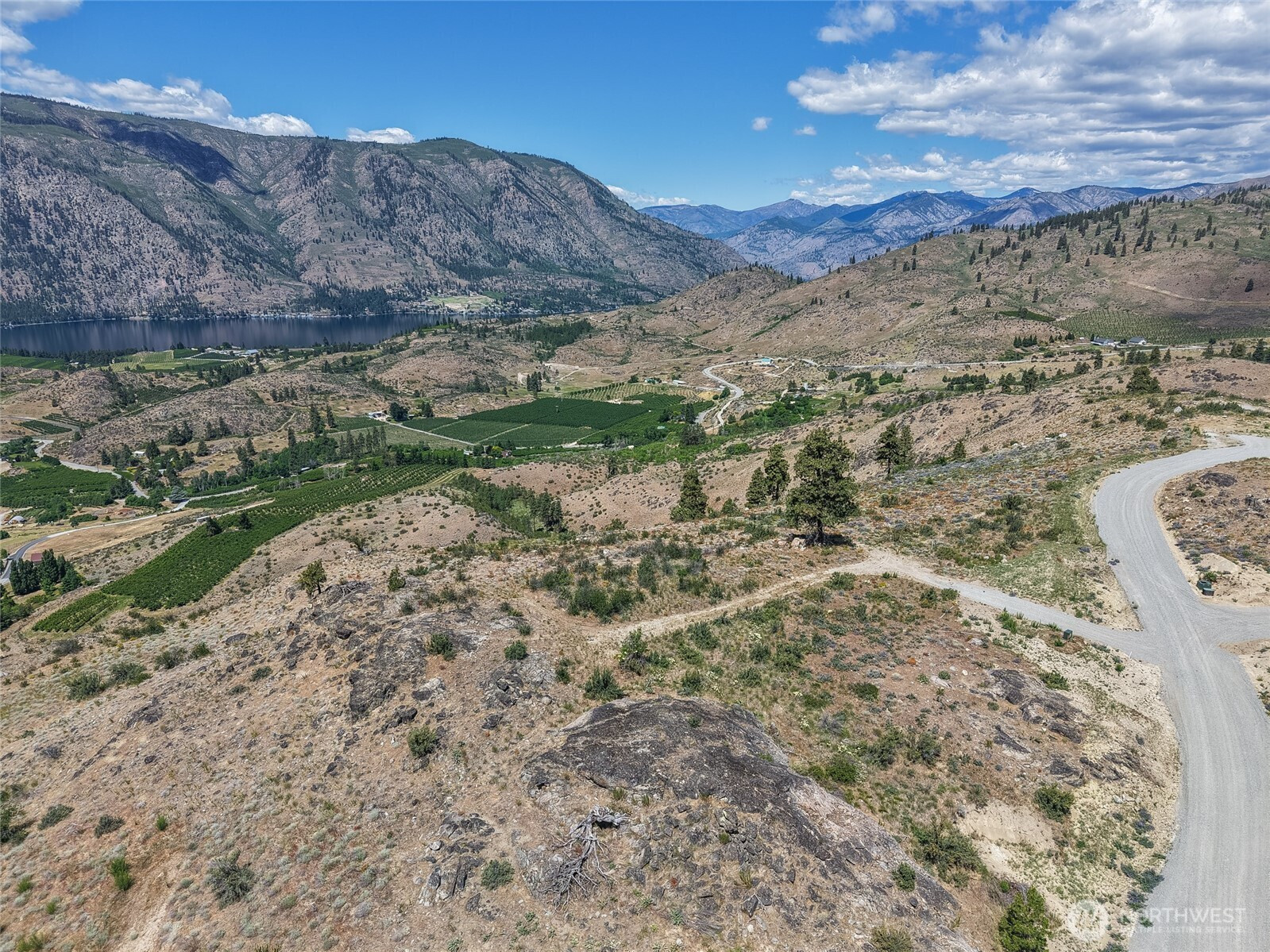 661 Glory View Lane, Manson, WA 98831