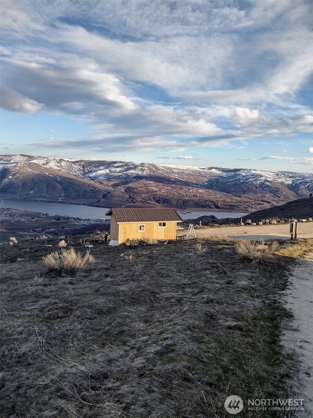 31 S Harmony Heights, Brewster, WA 98812