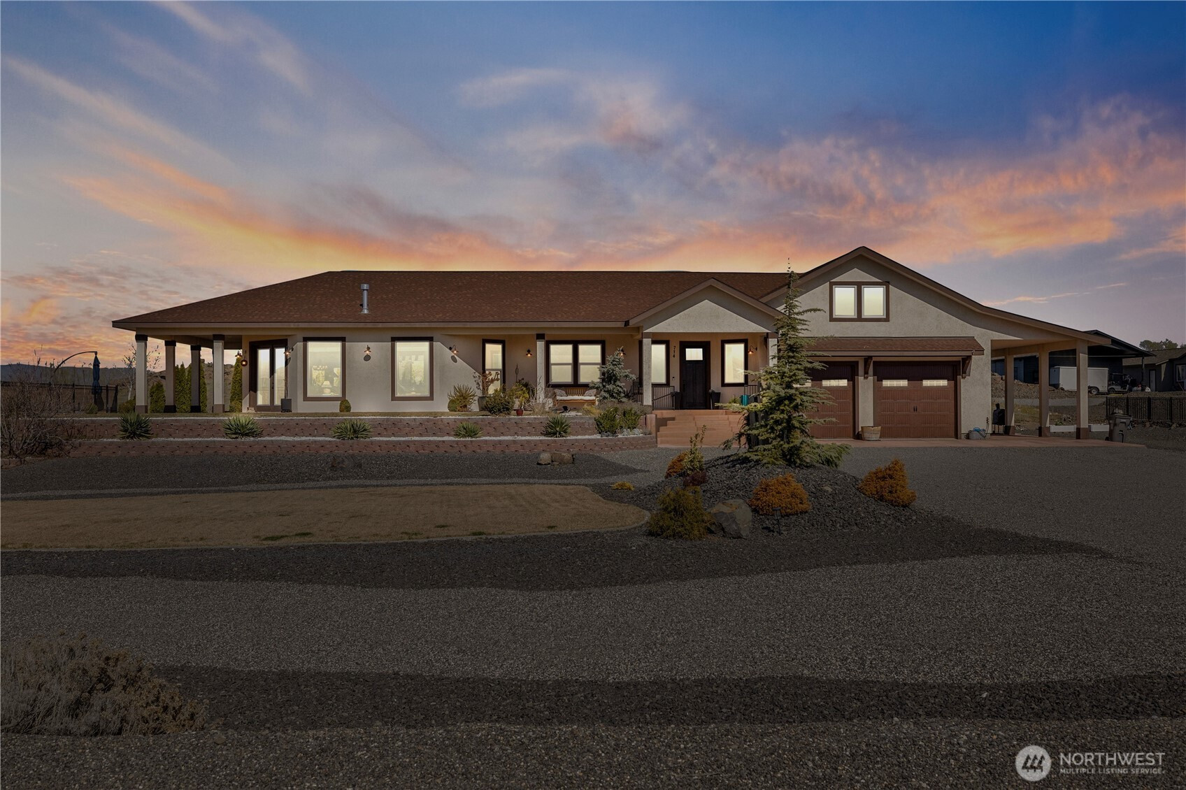 714 Sunset Boulevard NW, Mattawa, WA 99349