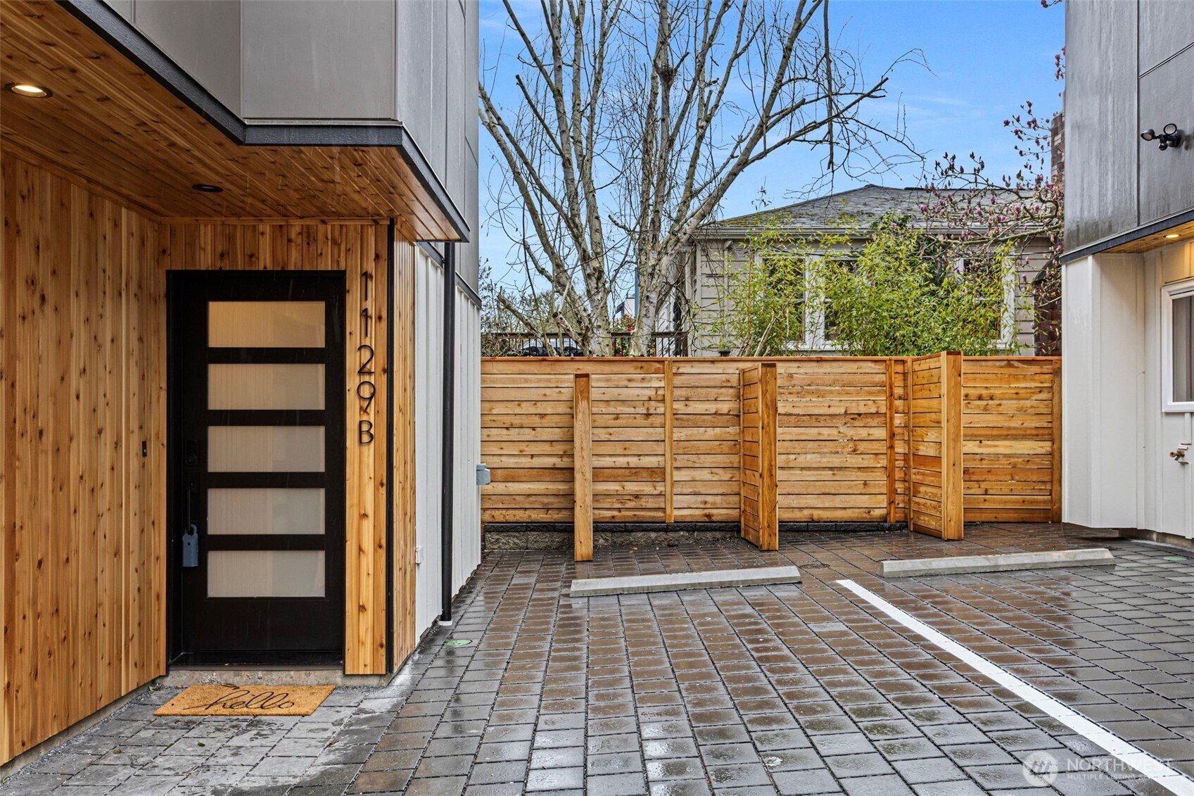 1129 NW 58th Street, Seattle, WA 98107