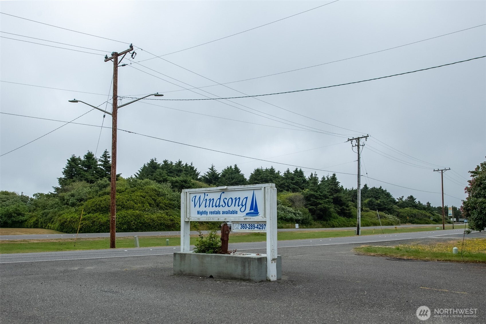 853 Ocean Shores Boulevard NW, Ocean Shores, WA 98569