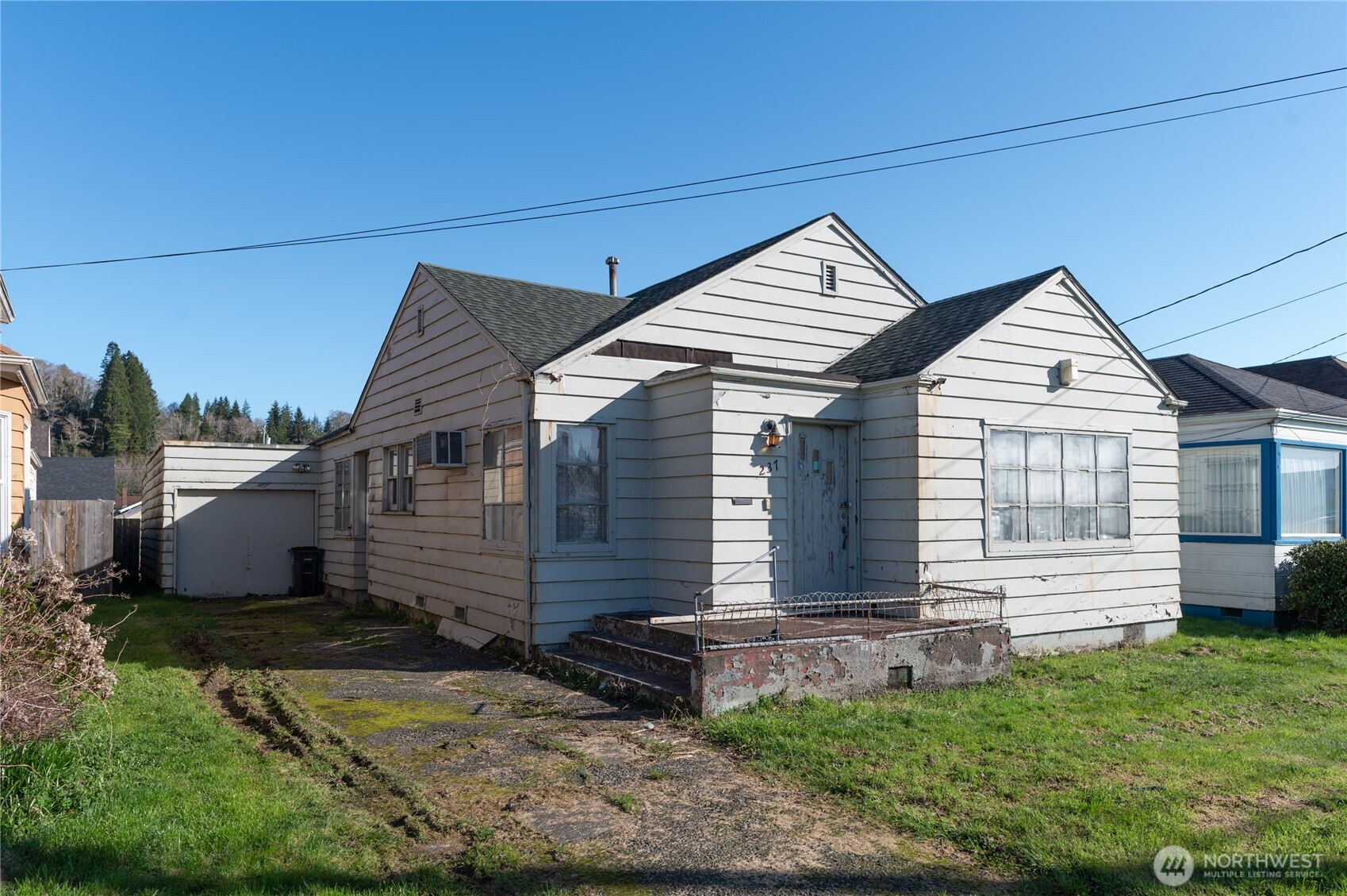 237 Emerson Avenue, Hoquiam, WA 98550