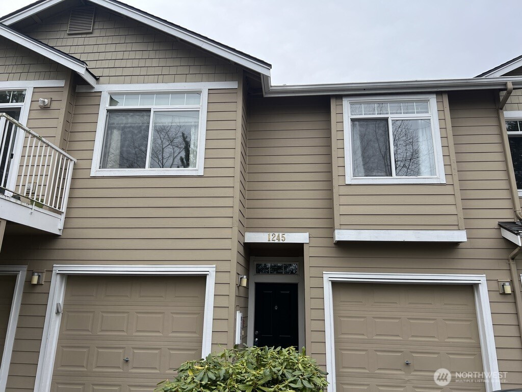 1245 227th Terrace SE, Sammamish, WA 98075