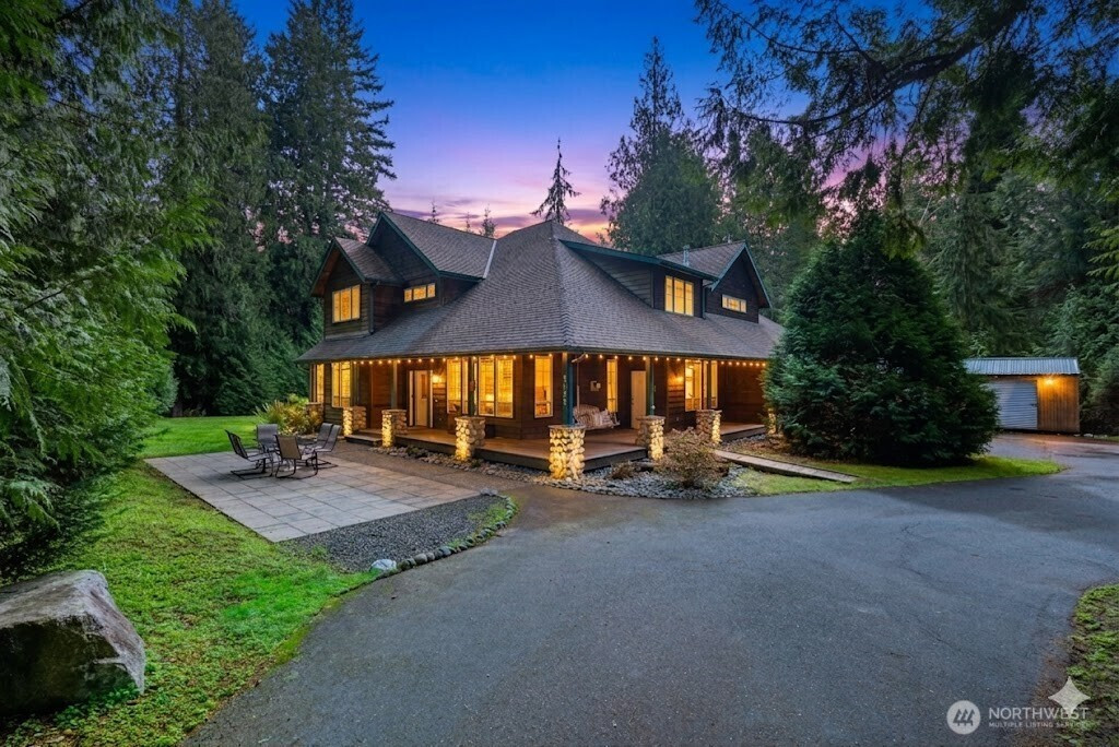 7139 NE Dolphin Drive, Bainbridge Island, WA 98110