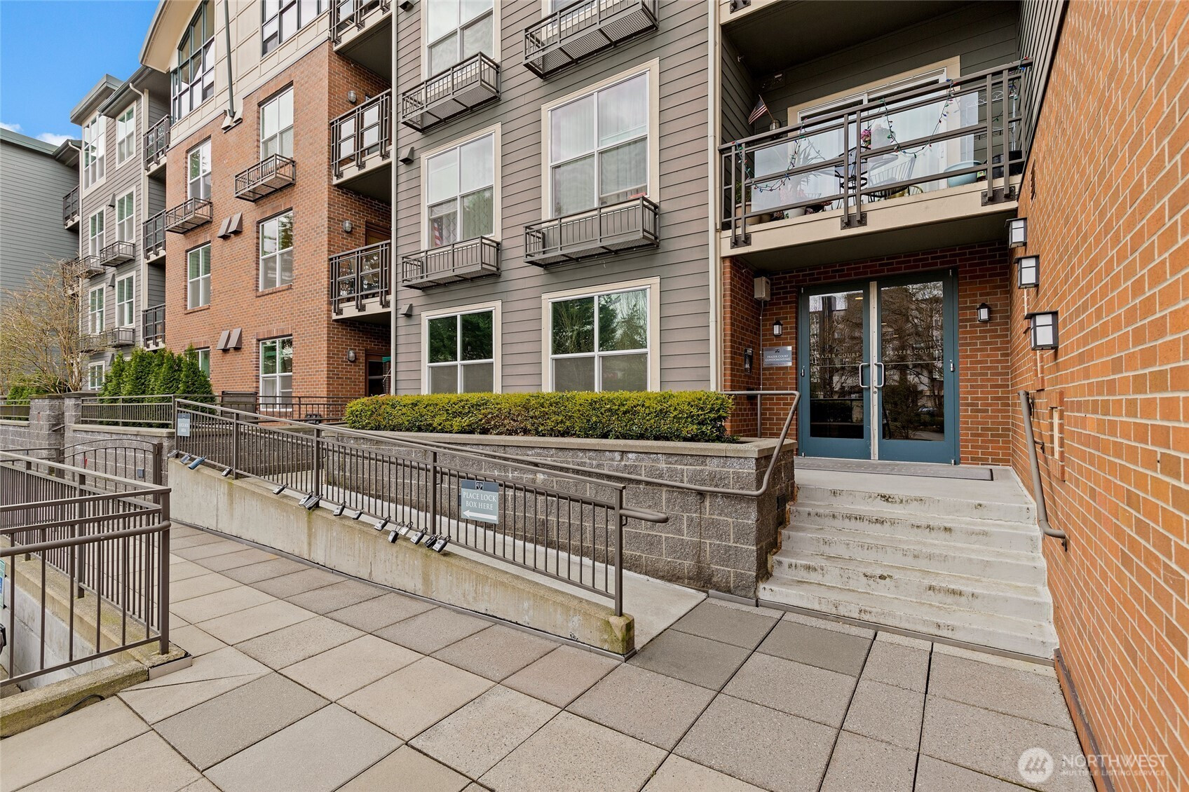 16275 NE 85th Street, Redmond, WA 98052