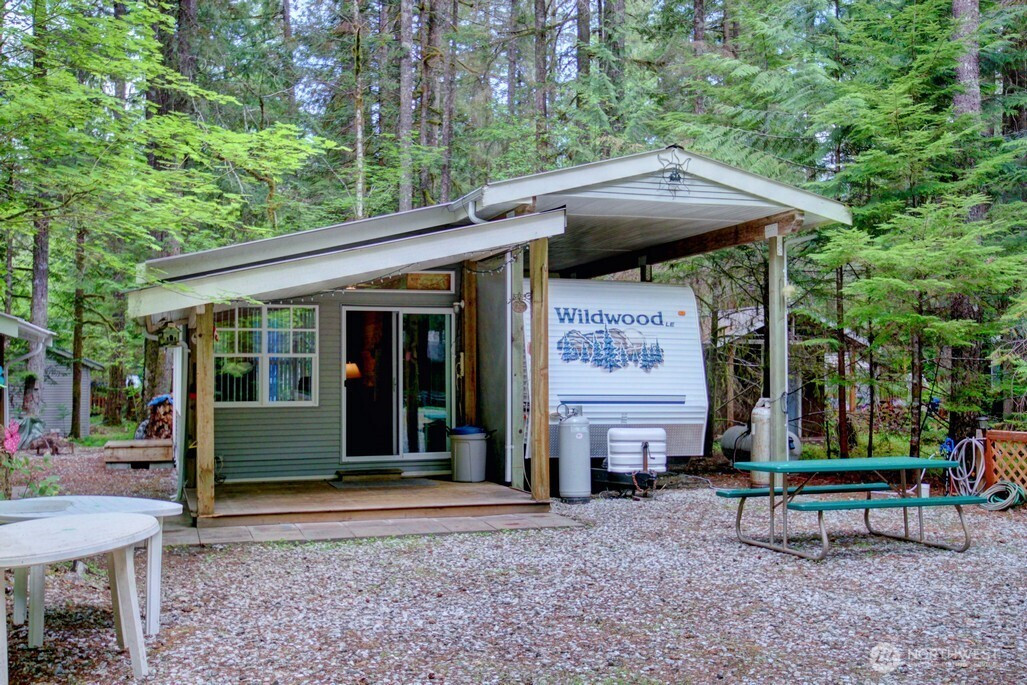 38 Gold Nugget Road, Deming, WA 98244