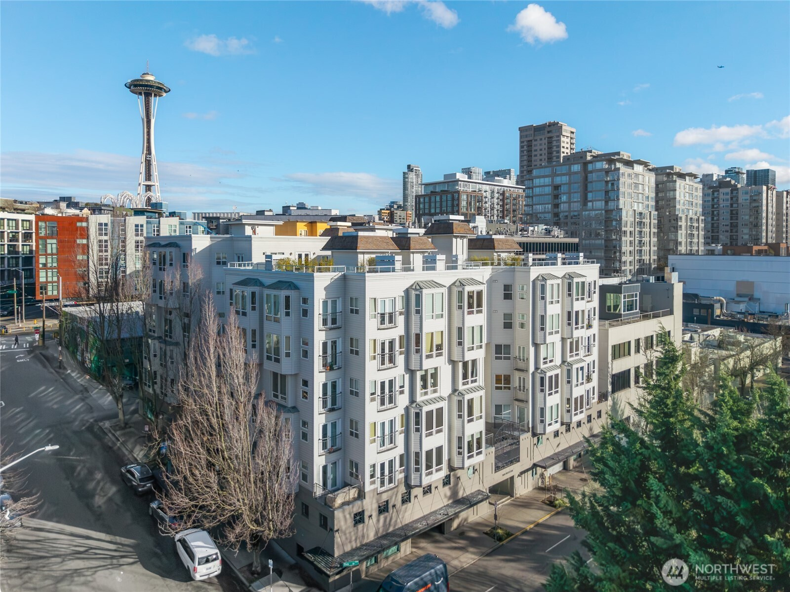 3028 Western Avenue, Seattle, WA 98121