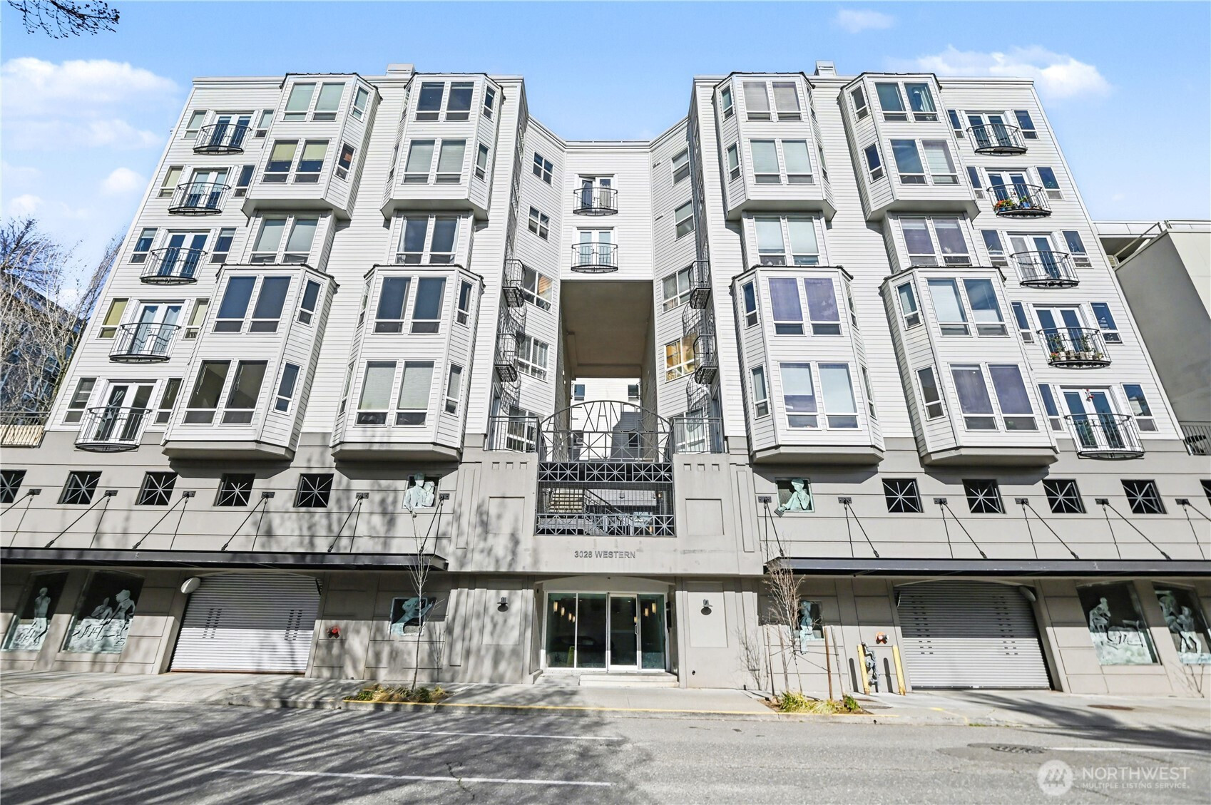 3028 Western Avenue, Seattle, WA 98121