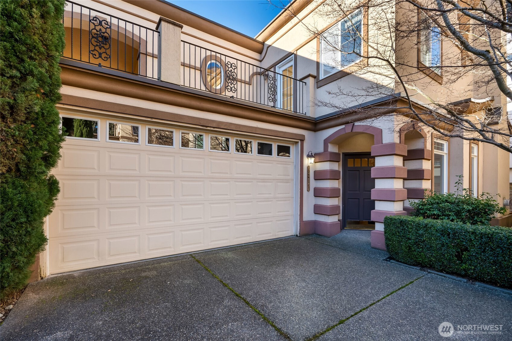 6215 101st Court NE, Kirkland, WA 98033