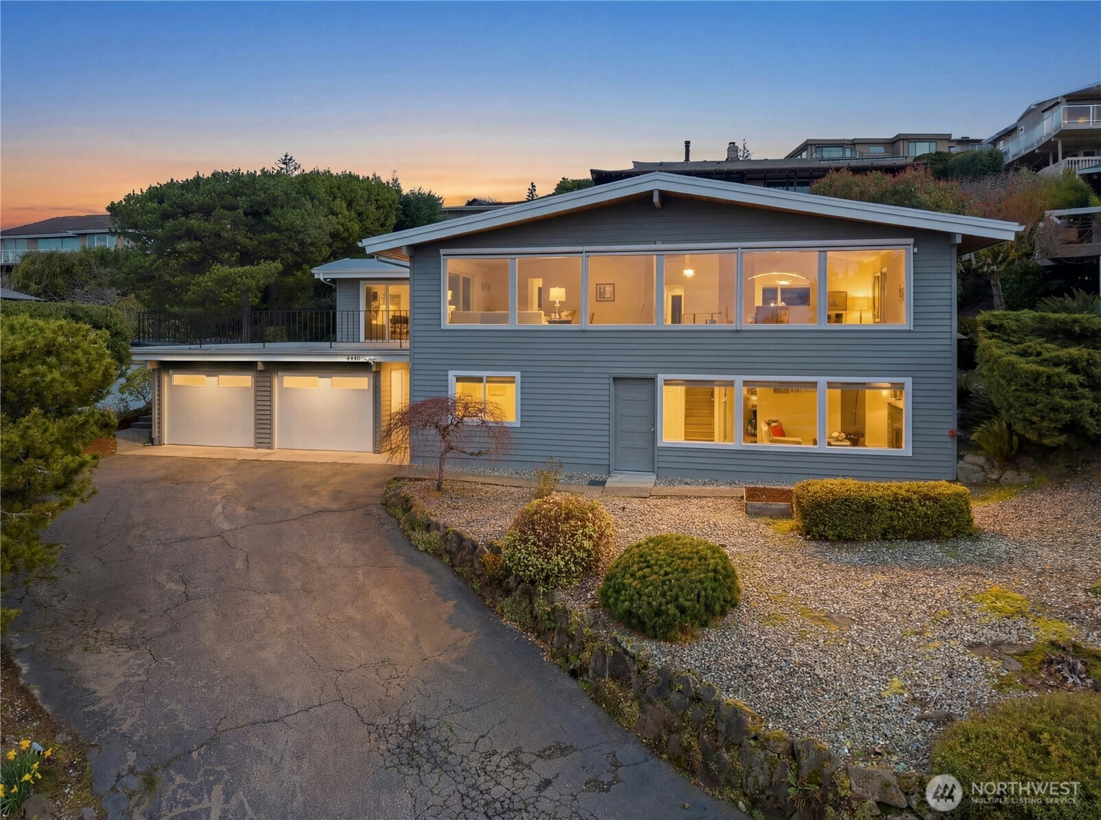 4440 137th Avenue SE, Bellevue, WA 98006