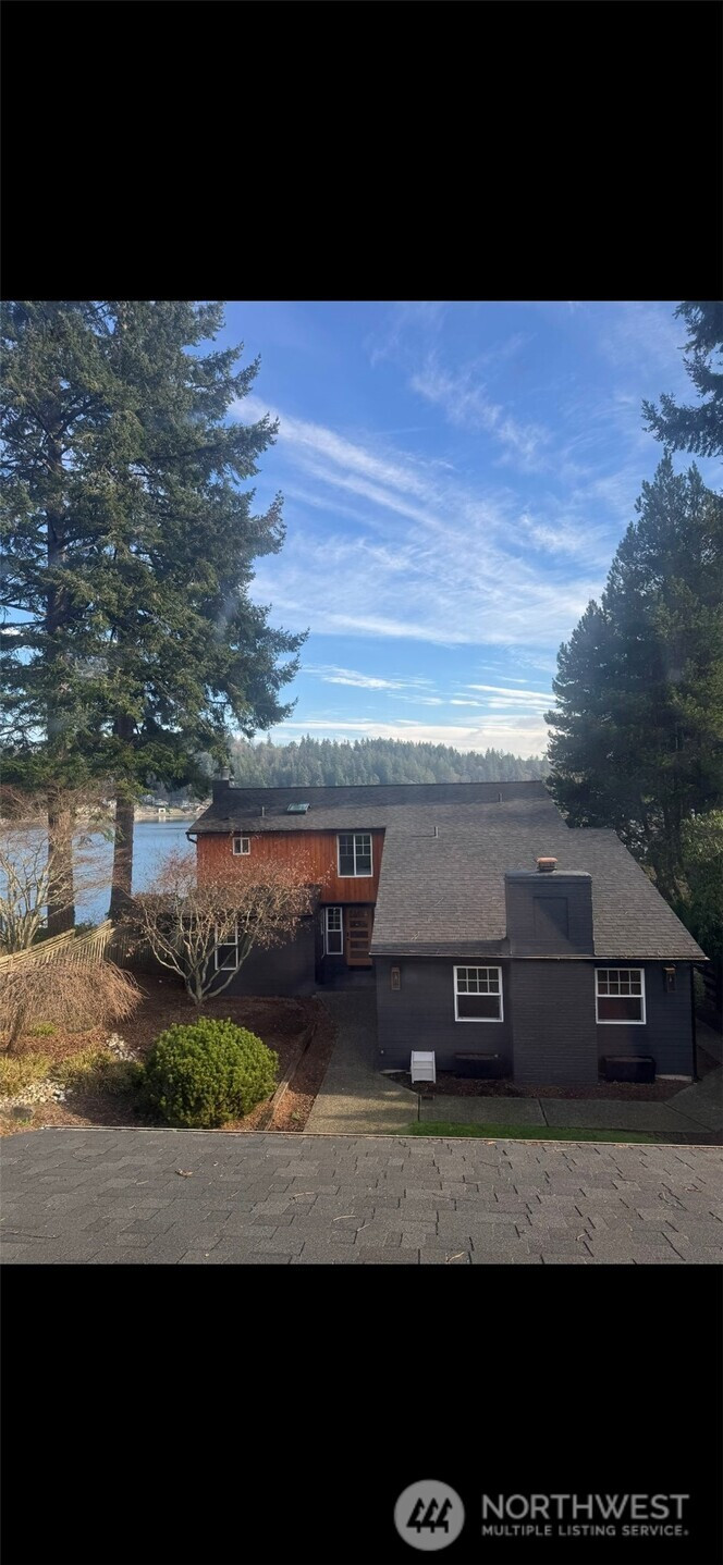 2511 48th Avenue NW, Gig Harbor, WA 98335