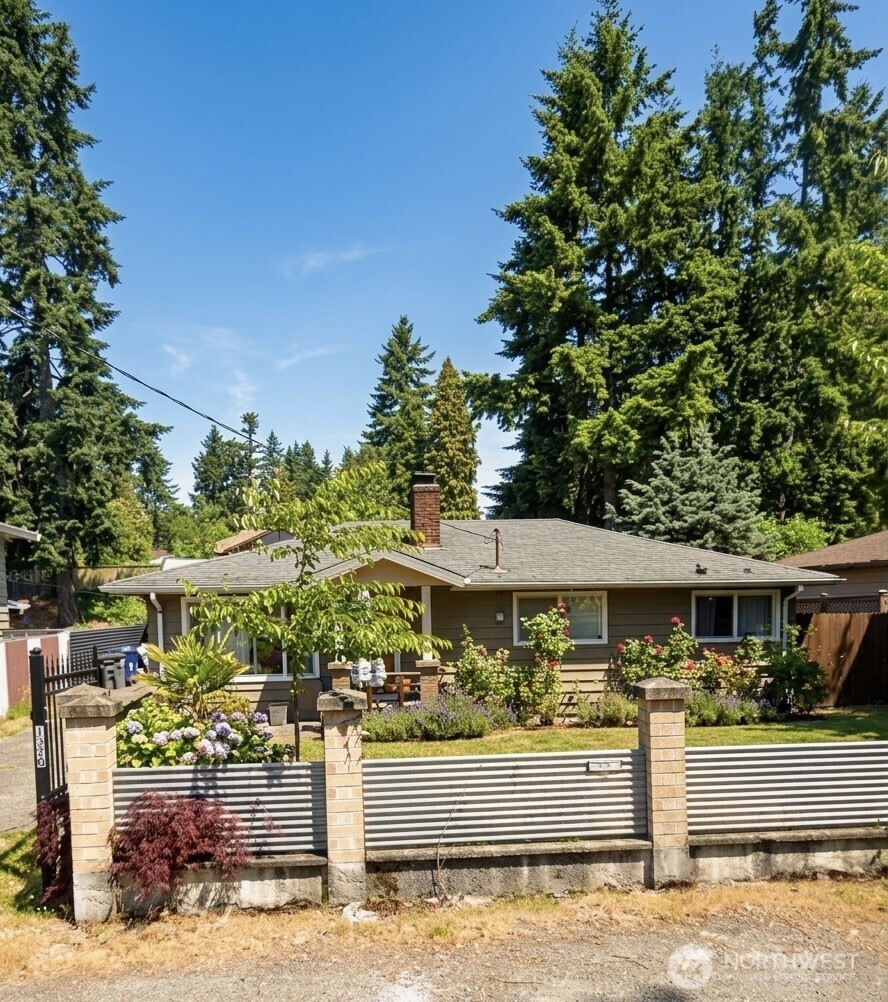 1320 S 131st Place, Burien, WA 98168
