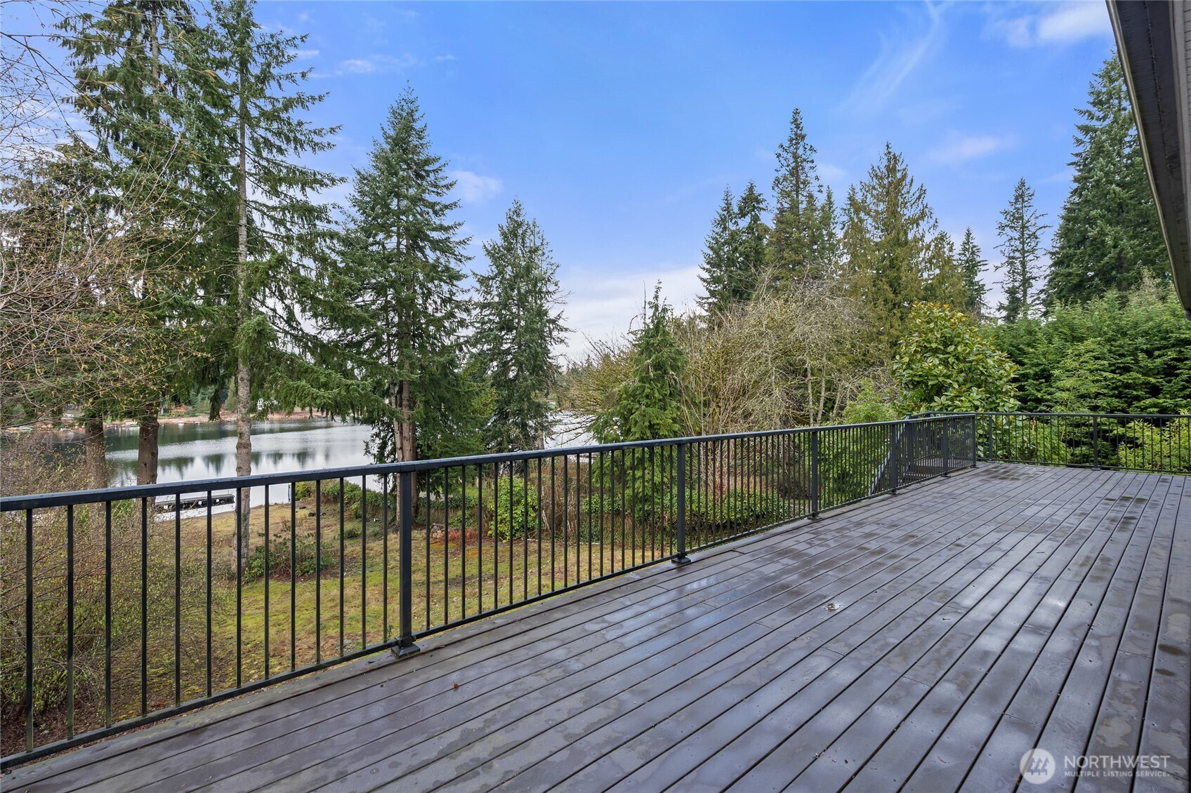 23320 E Echo Lake Road, Snohomish, WA 98296