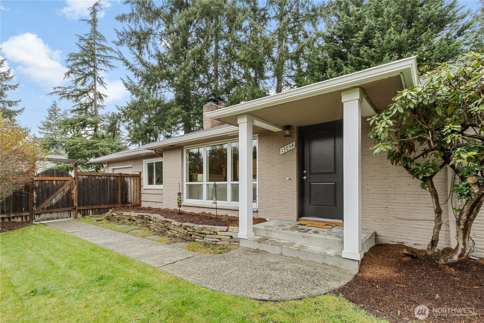 13054 30th Avenue NE, Seattle, WA 98125