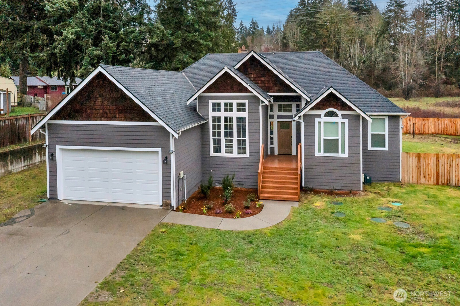 21317 Locust Way, Lynnwood, WA 98036