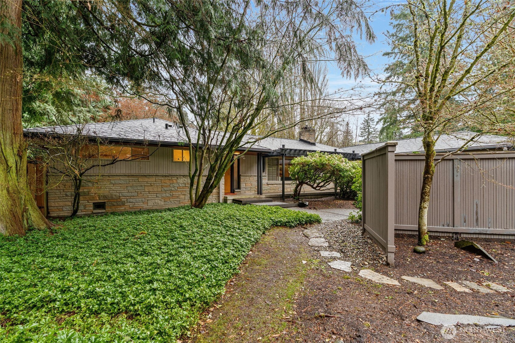 23312 Robin Hood Drive, Edmonds, WA 98020