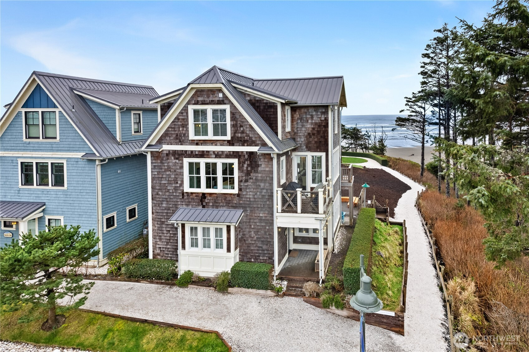 78 Pacifica Lane, Pacific Beach, WA 98571