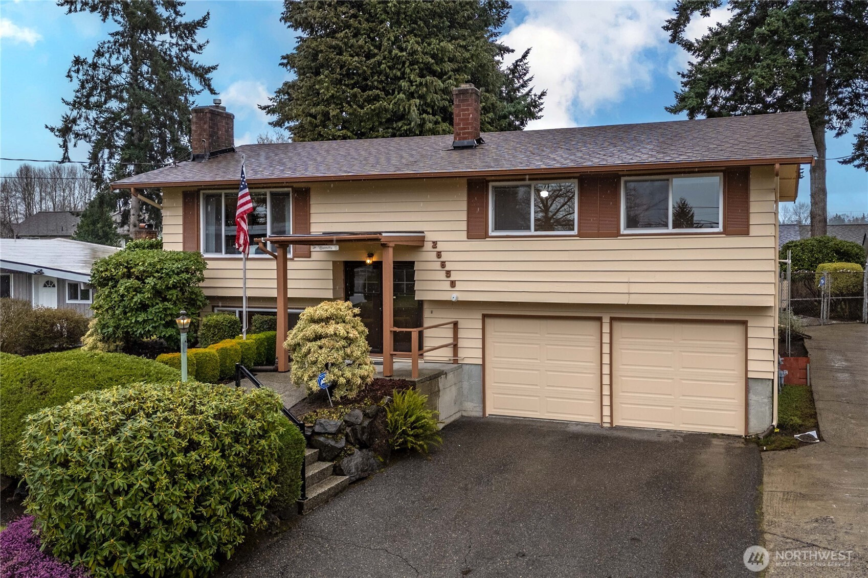 26650 18th Place S, Des Moines, WA 98198