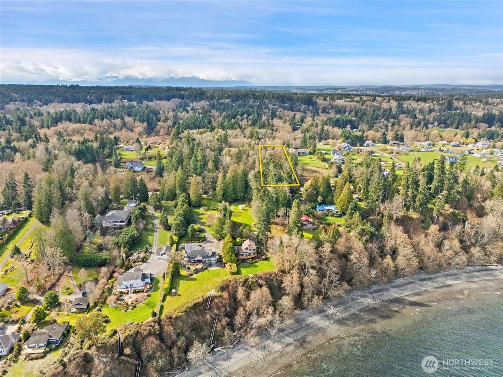 23300 Jefferson Point Road NE, Kingston, WA 98346