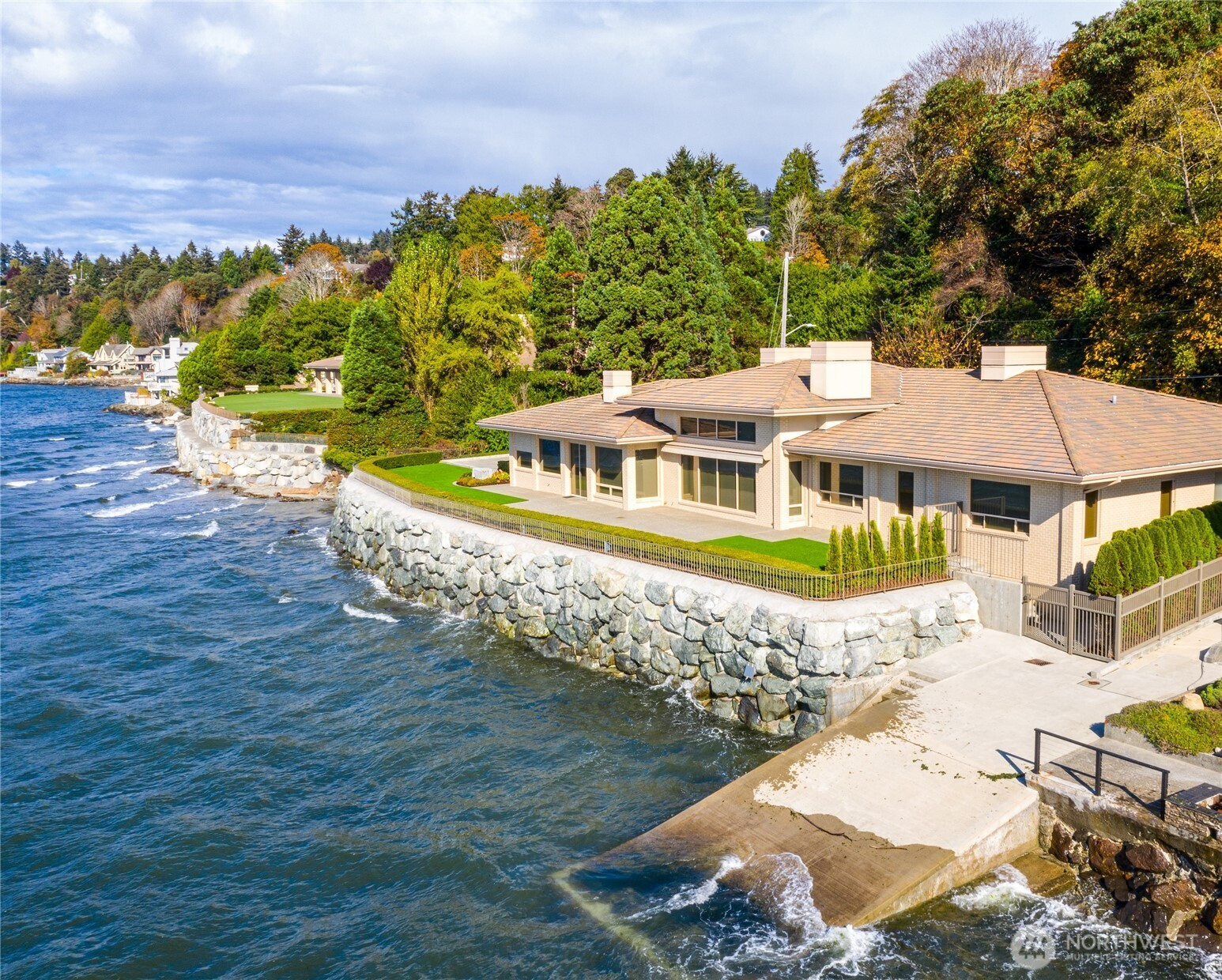 12701 Standring Lane SW, Burien, WA 98146