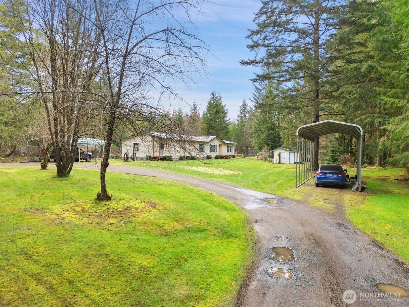 320 E Rivendell Road, Grapeview, WA 98964