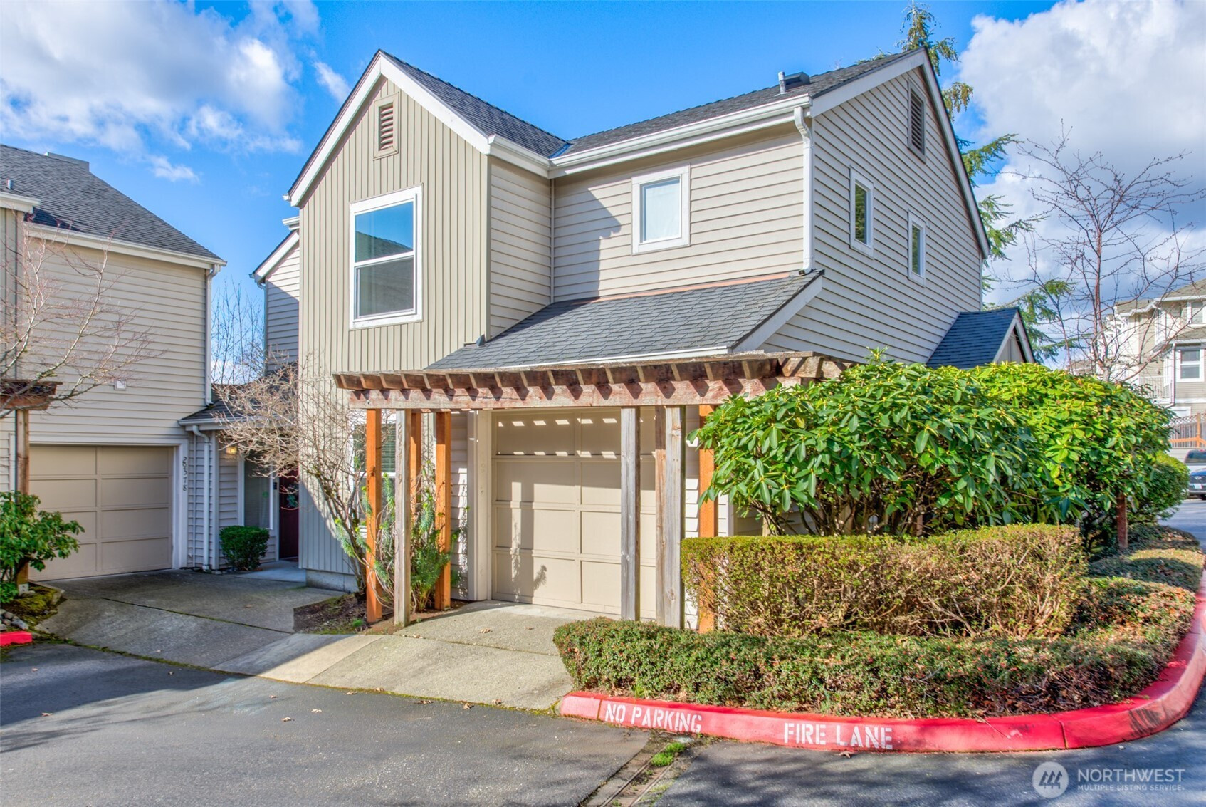 2957 142nd Place SE, Bellevue, WA 98007