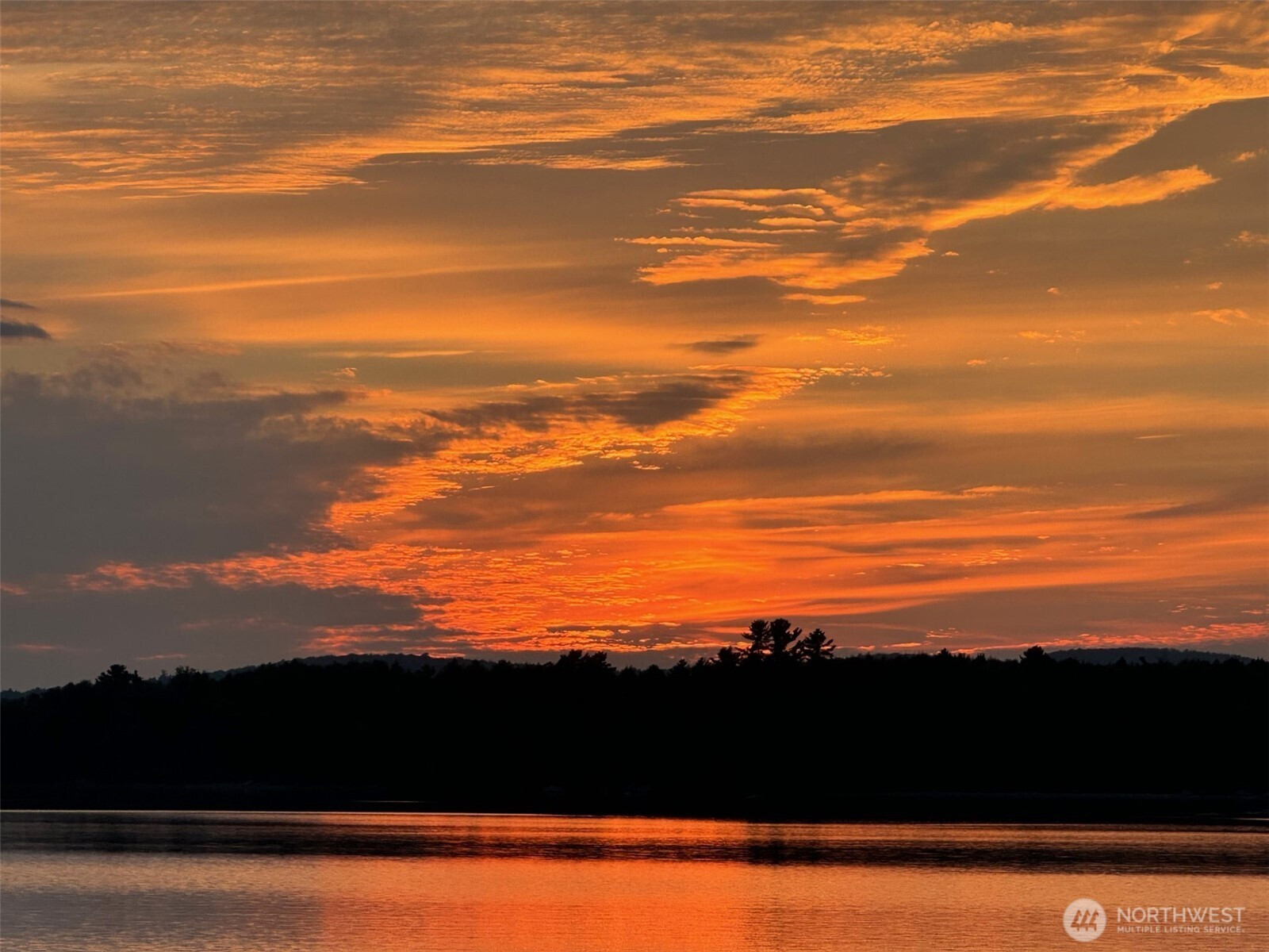 10509 SE Vashon Vista Drive, Port Orchard, WA 98367