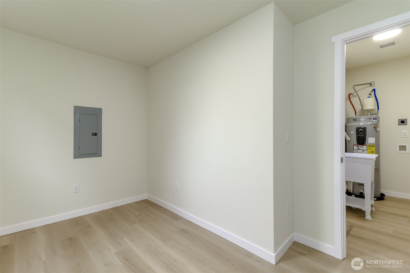 2329 S M Street, Tacoma, WA 98405