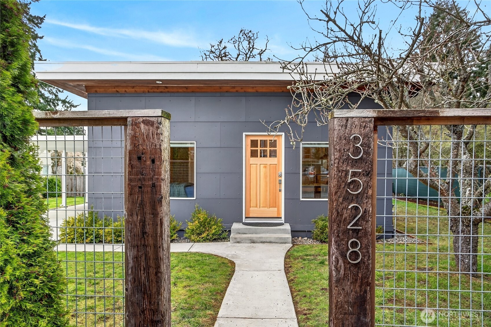 3528 SW 98th Street, Seattle, WA 98126