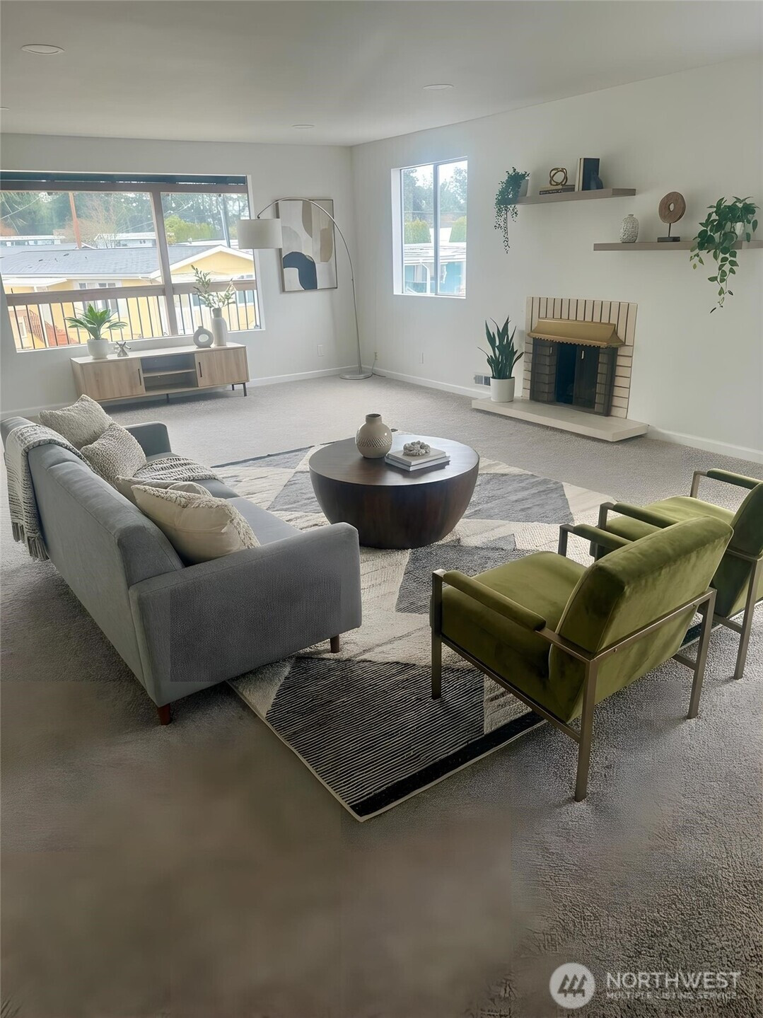 18501 52nd Avenue W, Lynnwood, WA 98037