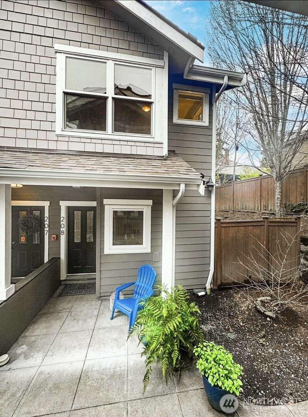 7322 Rainier Avenue S, Seattle, WA 98118