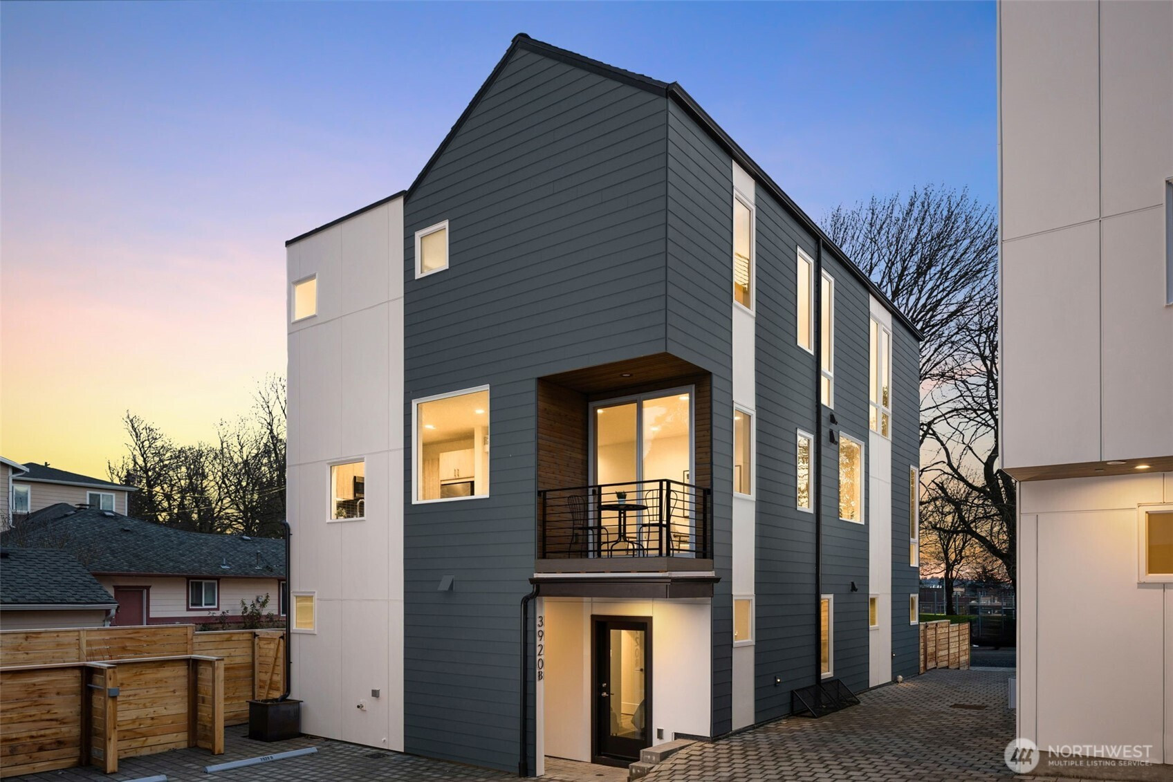 3920 B S Juneau Street, Seattle, WA 98118