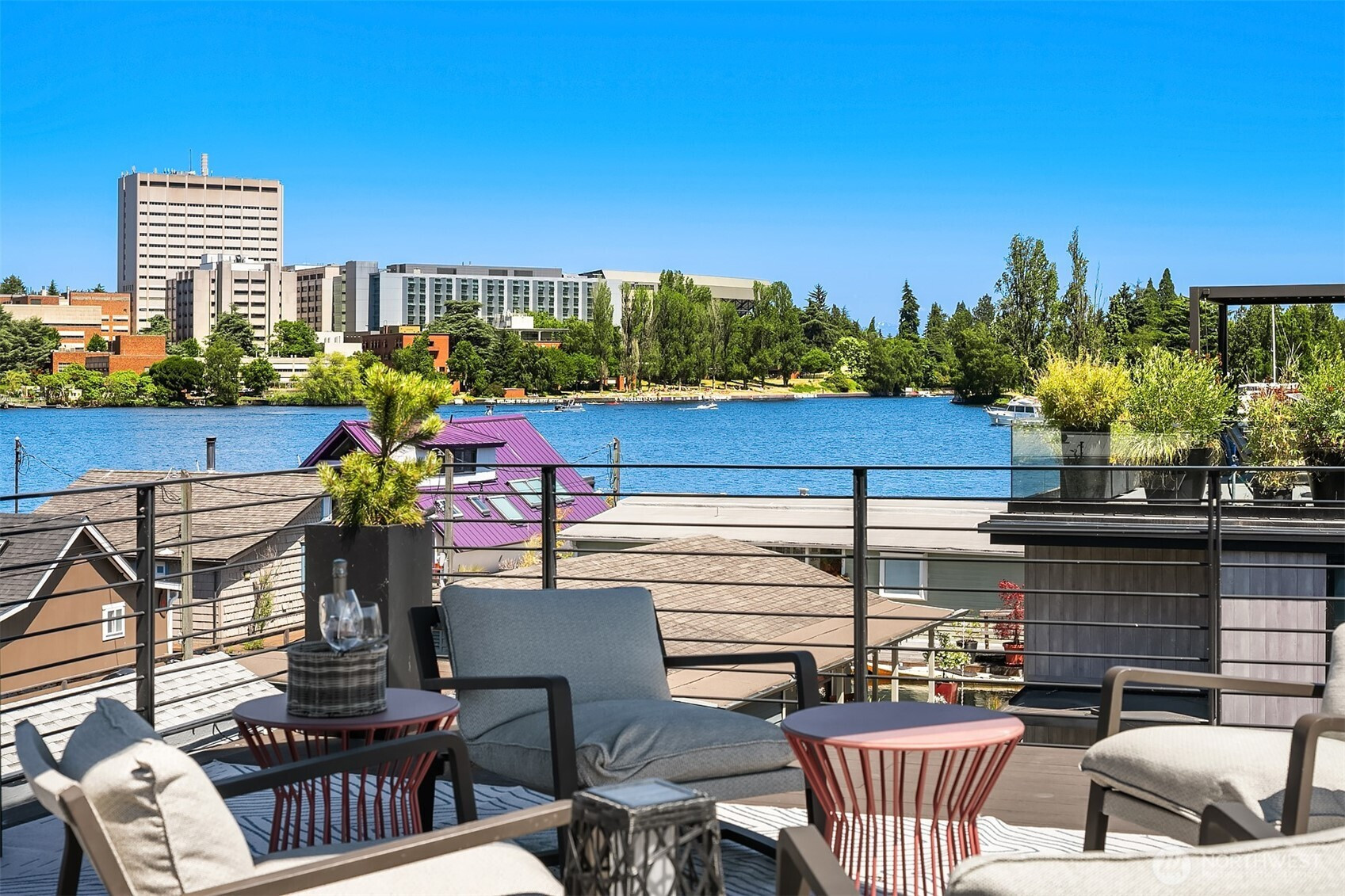 2816 Boyer Avenue E, Seattle, WA 98102