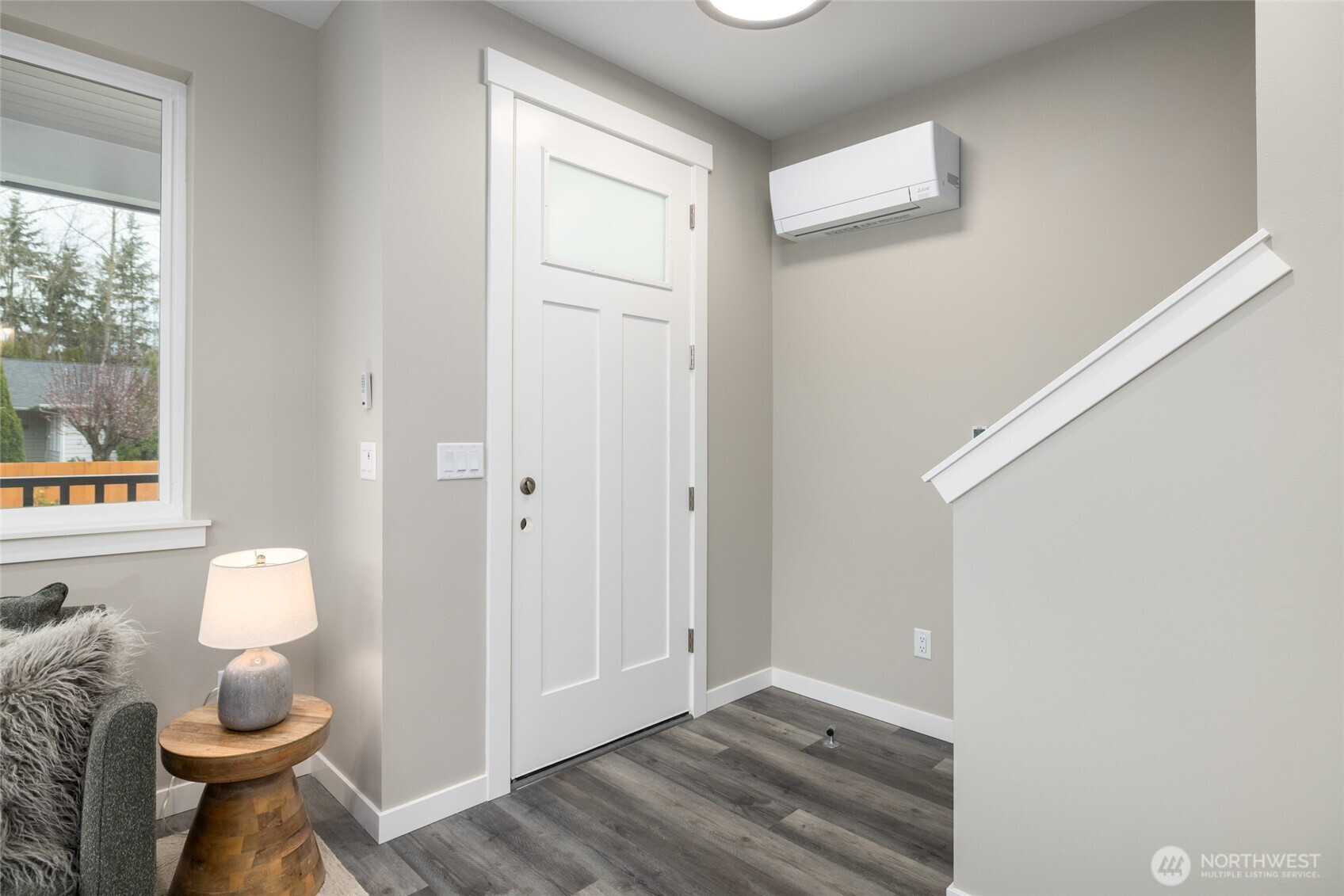 1515 N Waugh Road, Mount Vernon, WA 98273