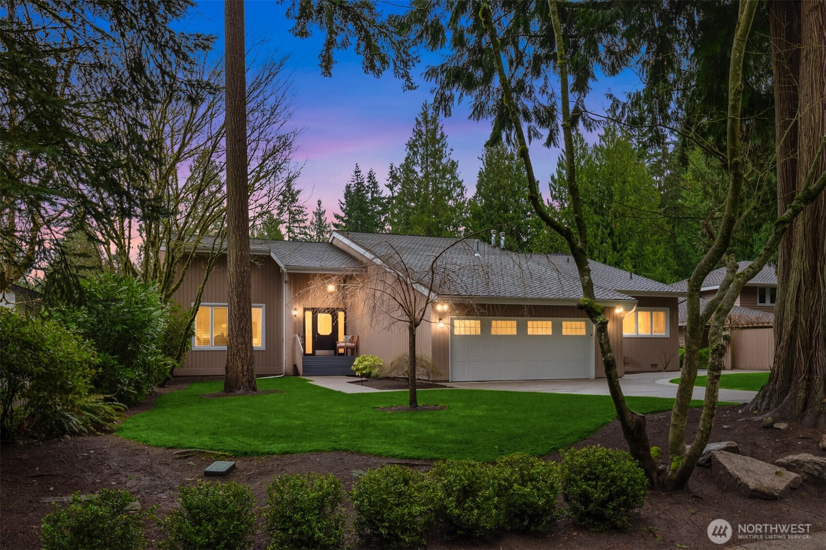 3126 211th Avenue NE, Sammamish, WA 98074