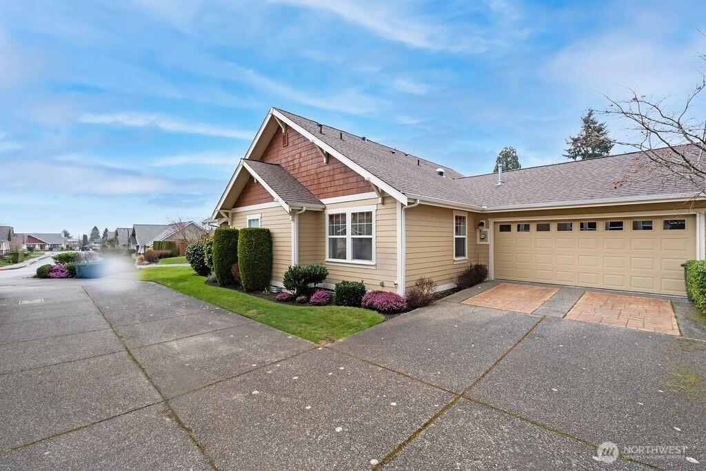 7276 Rosemount Circle, Tacoma, WA 98465