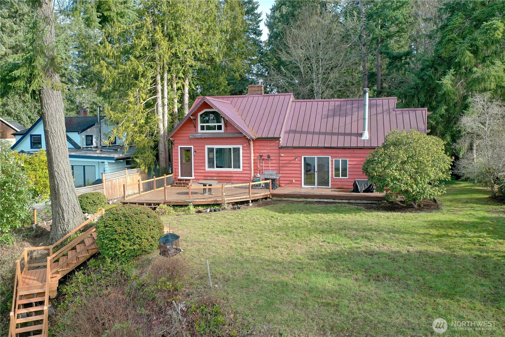 2735 Marine Drive, Bremerton, WA 98312