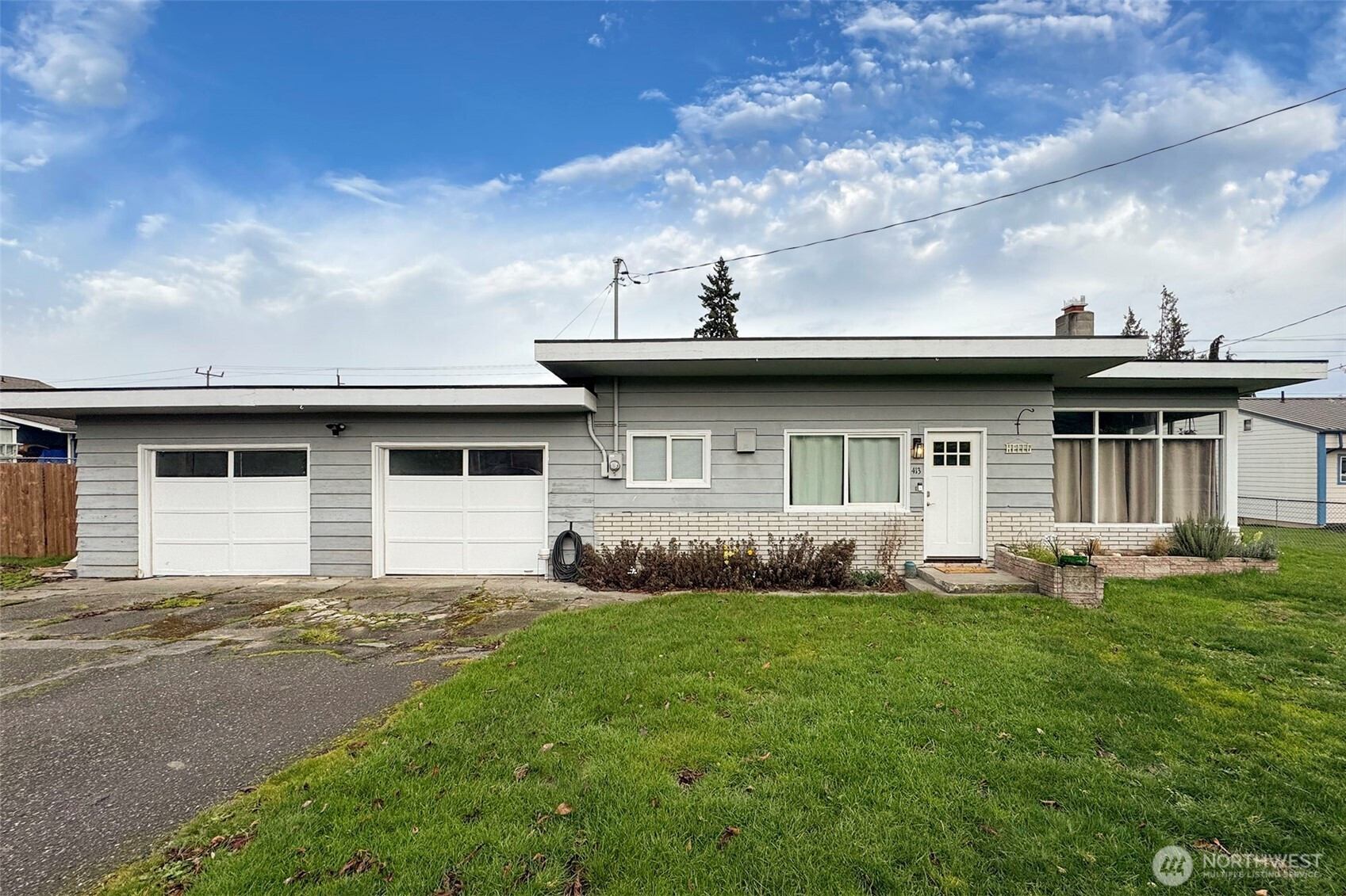 413 E Orcas Avenue, Port Angeles, WA 98362