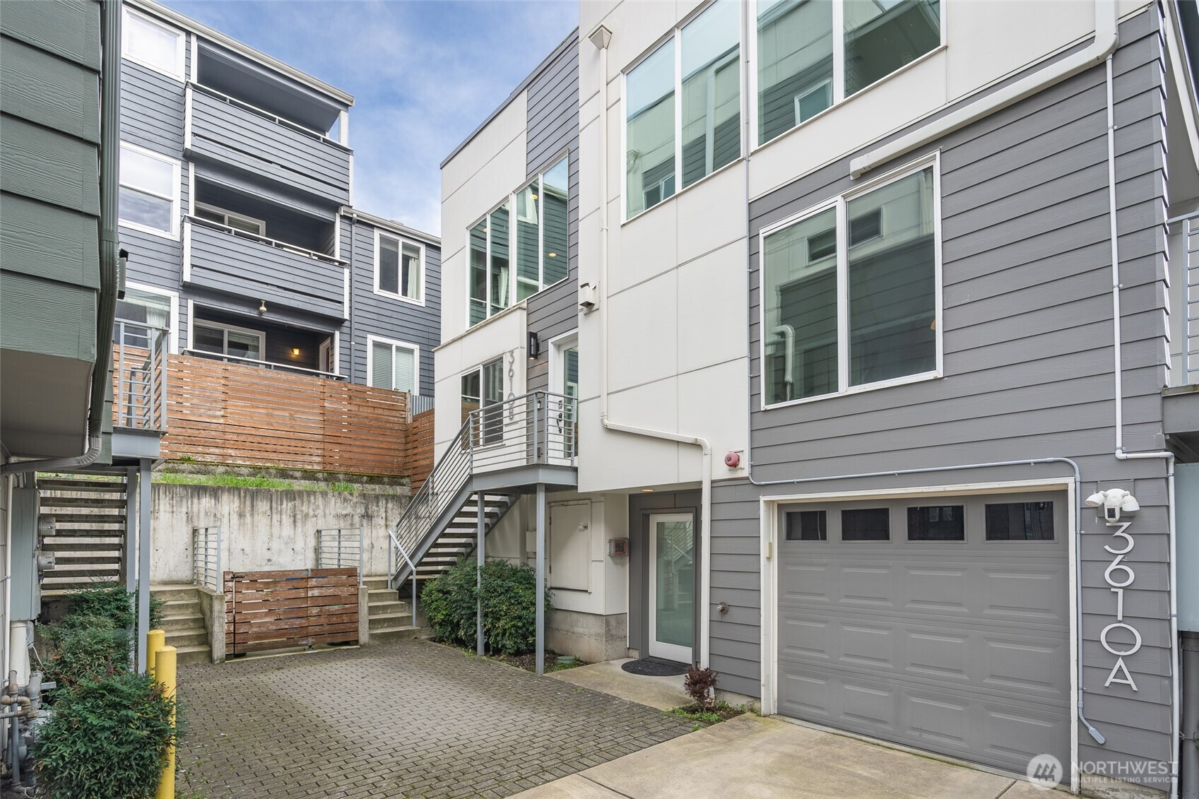 3610 1st Avenue NW, Seattle, WA 98107