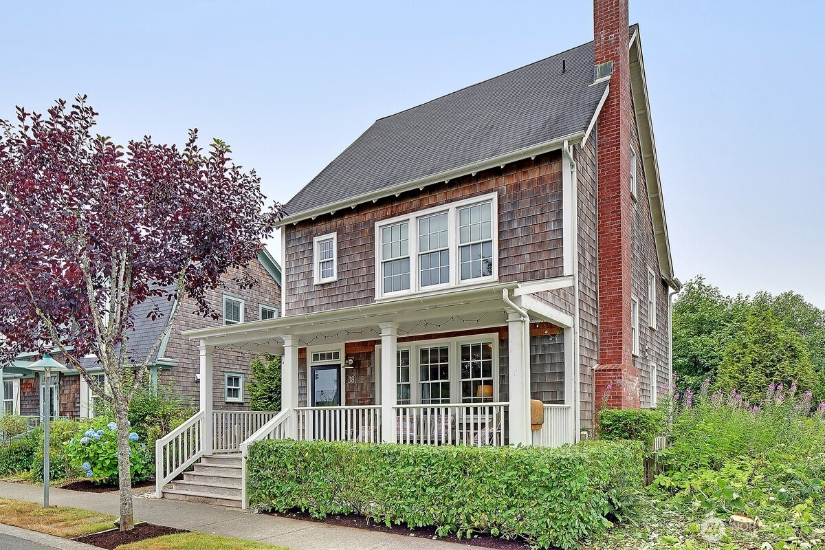 38 Trillium Lane, Pacific Beach, WA 98571